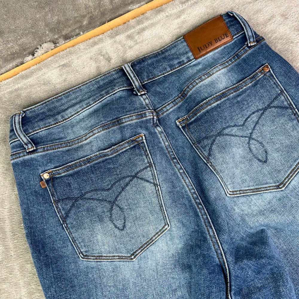 Judy Blue Flare Jeans Womens 14W Medium Wash Blue Stretch Embroidered Pockets - Picture 13 of 13